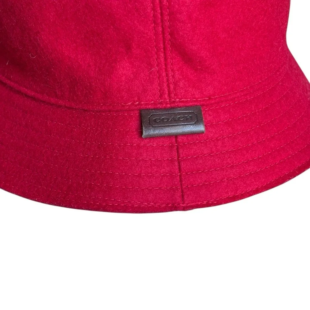 COACH‎ Red Wool Bucket HAT W/ Leather Logo. Lined Sz P/S  EUC